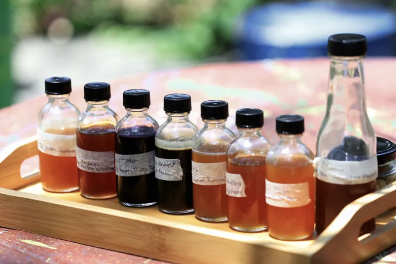 Different types of kiwot honey